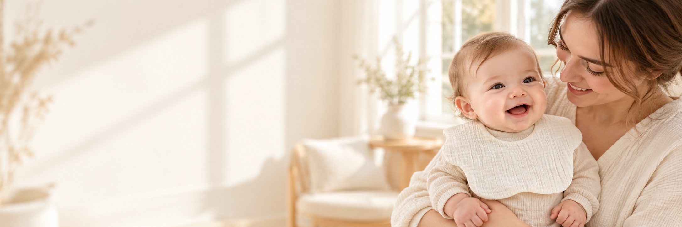 Little Bib. Lovely Everyday Moments.