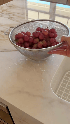 A Little Helper for Everyday Water Messes