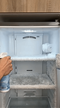 Designed for Effortless Frost Removal.