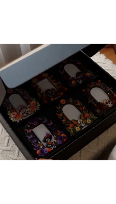 Four Details That Make This Frame Worth Displaying.