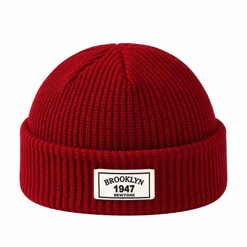 Unisex Cuffed Rib-Knit Beanie – Low-Profile Letter Patch Winter Hat