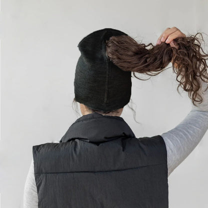 Women's Magnetic Ponytail Beanie | Knit Winter Hat