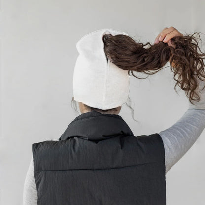 Women's Magnetic Ponytail Beanie | Knit Winter Hat