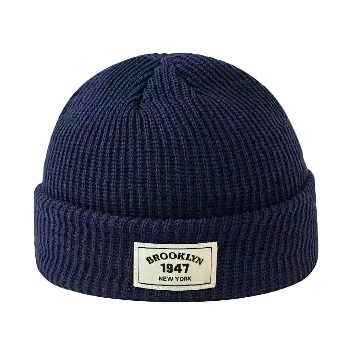 Unisex Cuffed Rib-Knit Beanie – Low-Profile Letter Patch Winter Hat